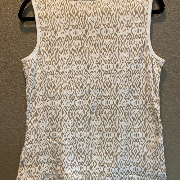 Women’s white and beige tank top. - Picture 2 of 2